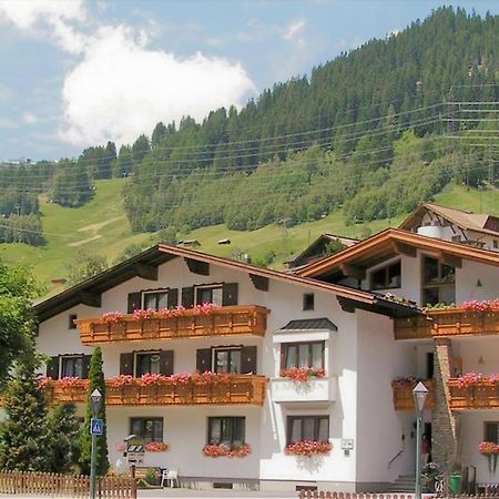 Haus Fallesin Sankt Anton am Arlberg Extérieur photo