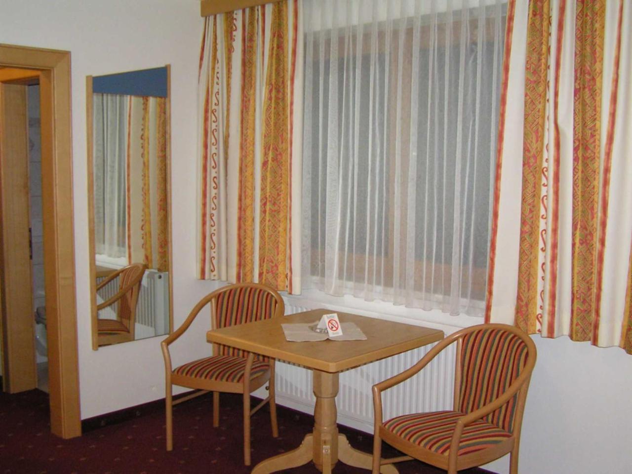 Haus Fallesin Sankt Anton am Arlberg Extérieur photo