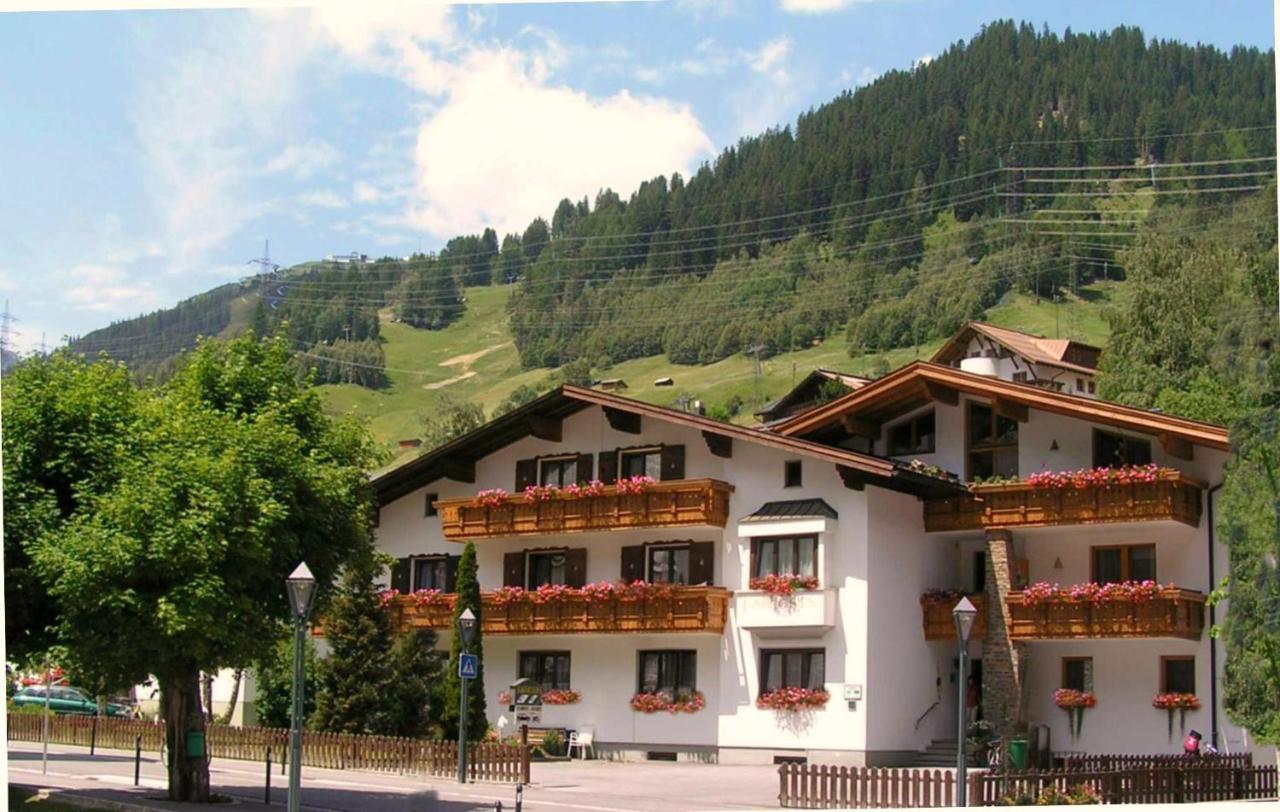 Haus Fallesin Sankt Anton am Arlberg Extérieur photo